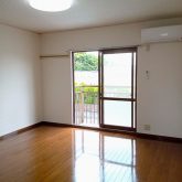 別の部屋の写真の為、イメージです。(寝室)