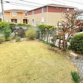 季節を感じられるお庭☆ガーデニングを楽しんだりお子様と遊んだり～と素敵なお庭です♪